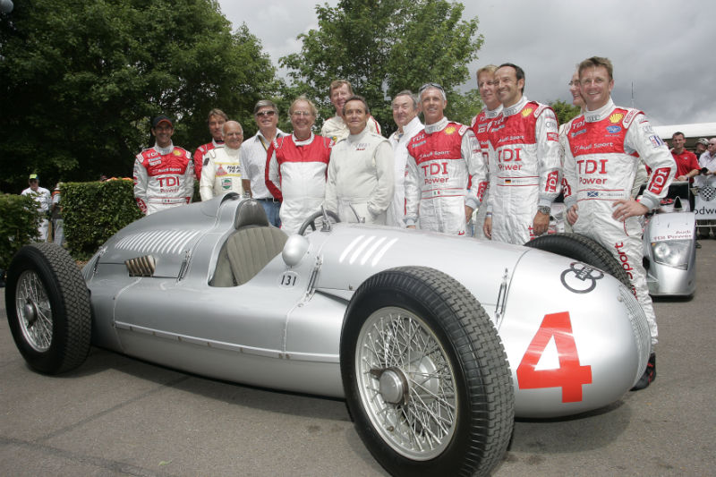 festival_of_speed_Auto Union Team and Car